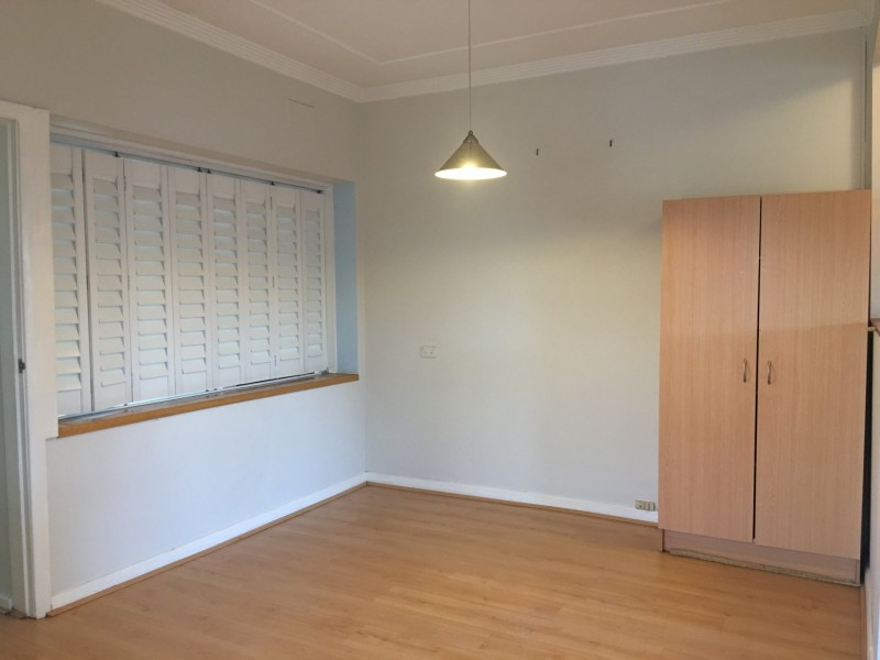 1 Norris Avenue, Mayfield West NSW 2304