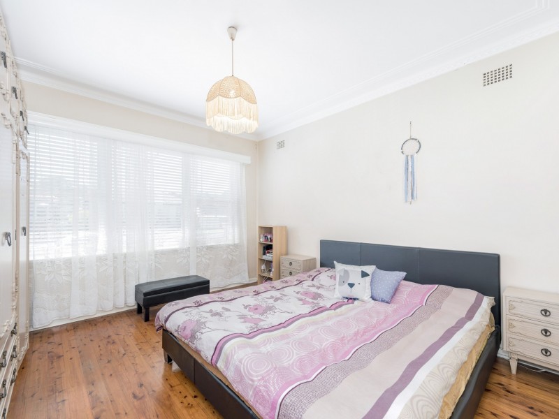 6 Marcus St, Waratah West NSW 2298