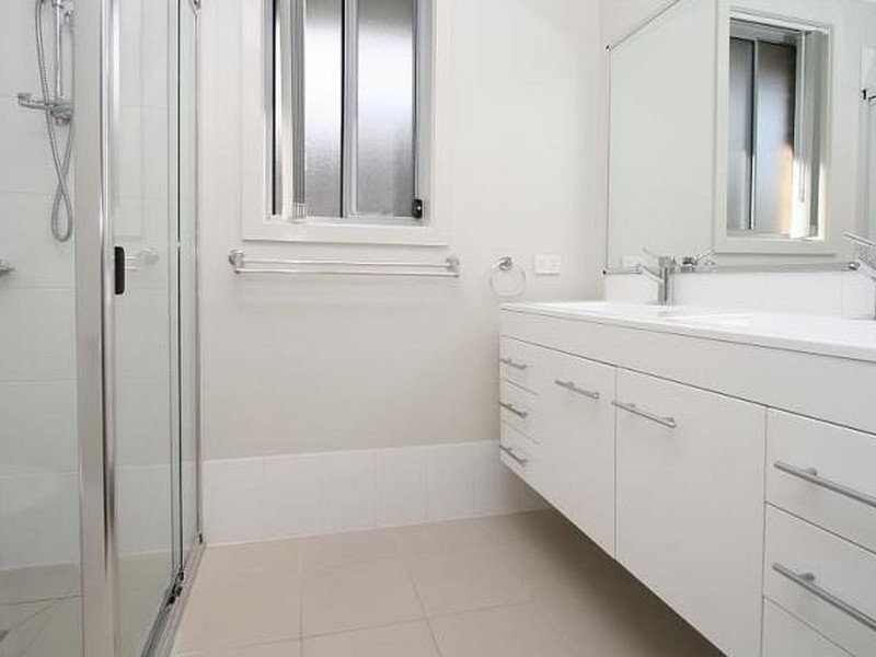 18 Northridge Drive, Cameron Park NSW 2285