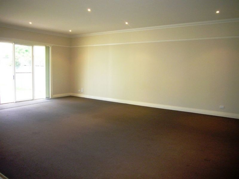 32 Mabel Street, Georgetown NSW 2298