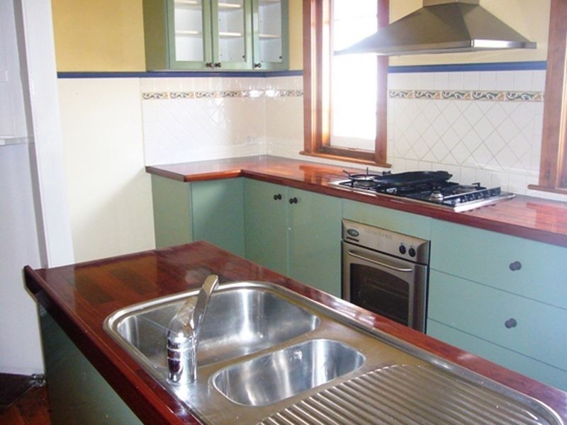 32 Mabel Street, Georgetown NSW 2298