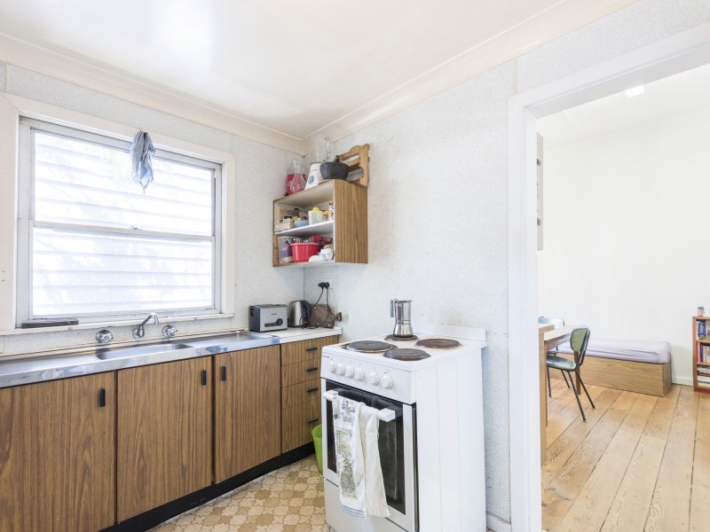 166 Lindsay Street, Hamilton NSW 2303