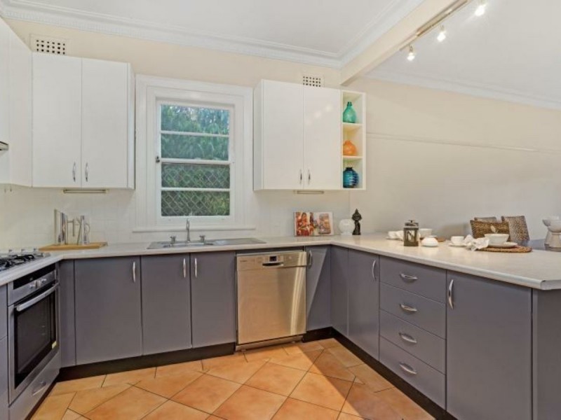 5 Melville Road, Broadmeadow NSW 2292