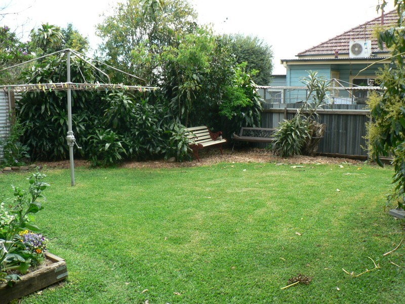 Unit 2/32 Margaret Street, Tighes Hill NSW 2297