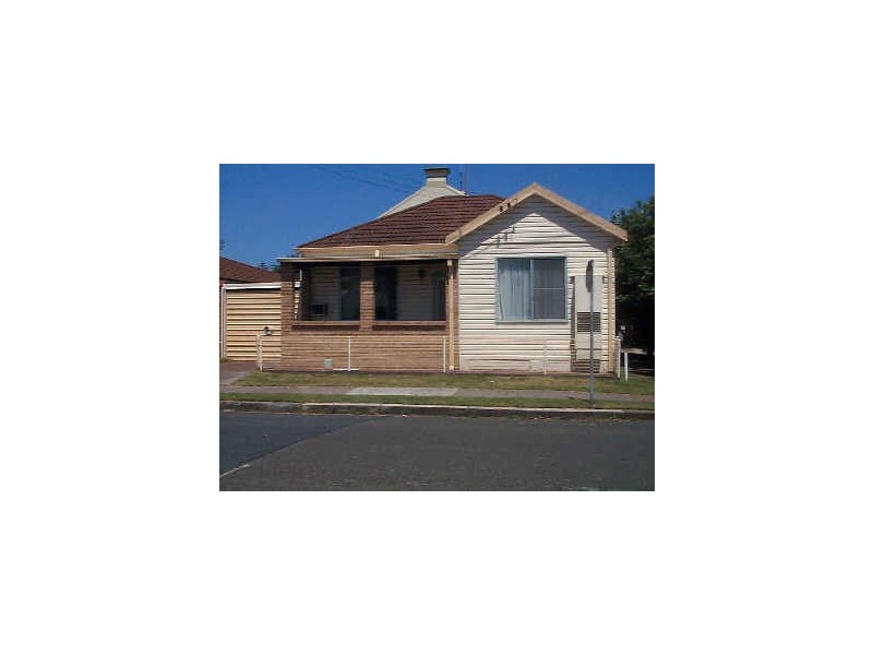 27 LINDSAY STREET, Hamilton NSW 2303
