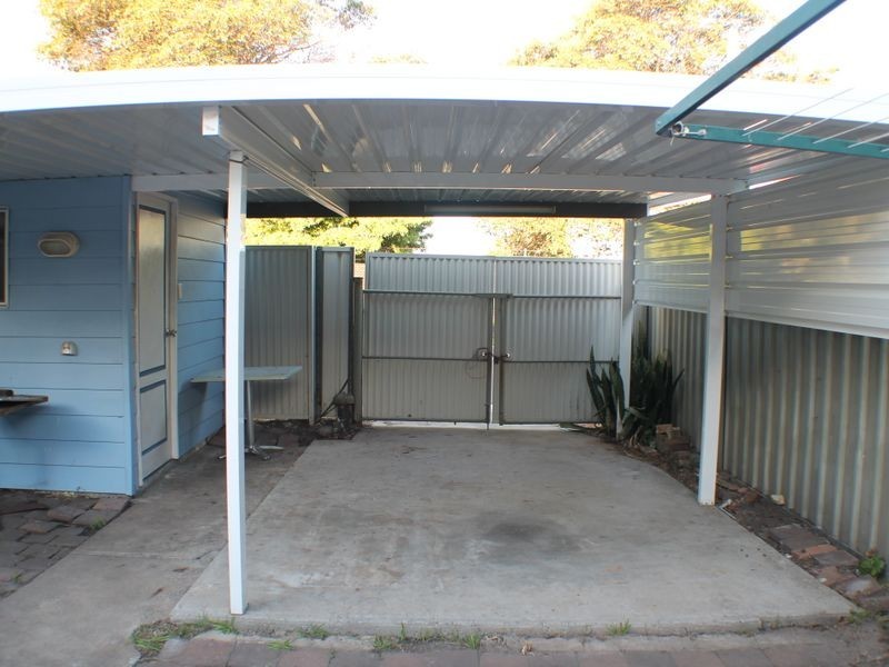 17 Emerald Street, Hamilton North NSW 2292