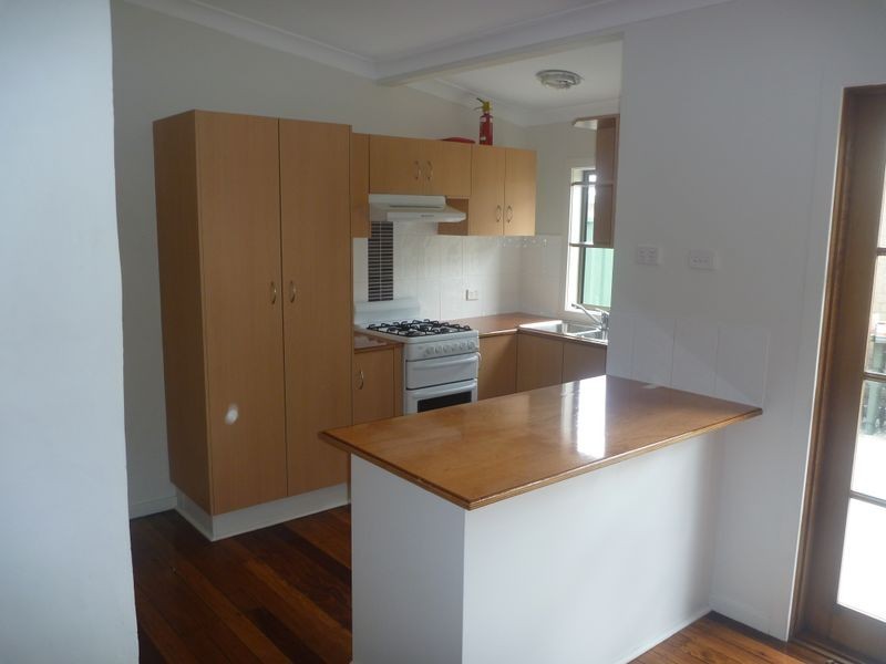 37 Dent Street, Islington NSW 2296