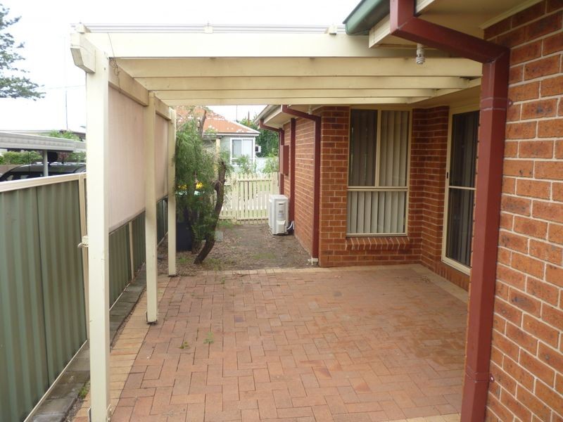 2/2a Sunnyside Street, Mayfield NSW 2304