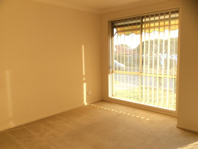 Unit 4/3 Lovell Parade, Shortland NSW 2307