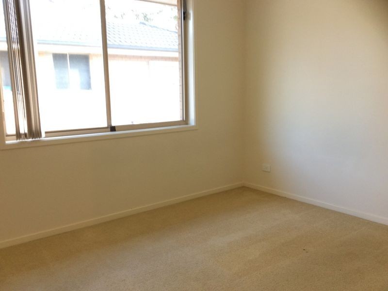 Unit 4/3 Lovell Parade, Shortland NSW 2307