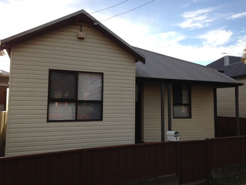 8 St James Road, New Lambton NSW 2305