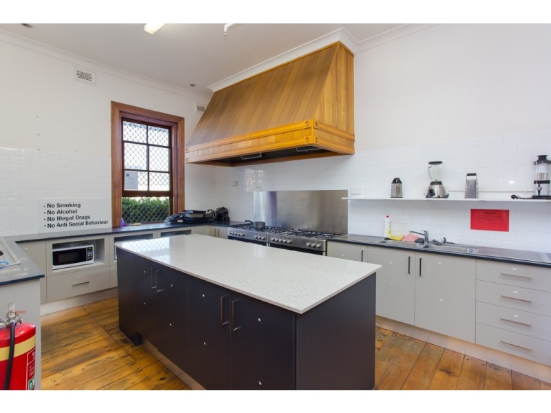 4 Pitt Street, Mayfield NSW 2304