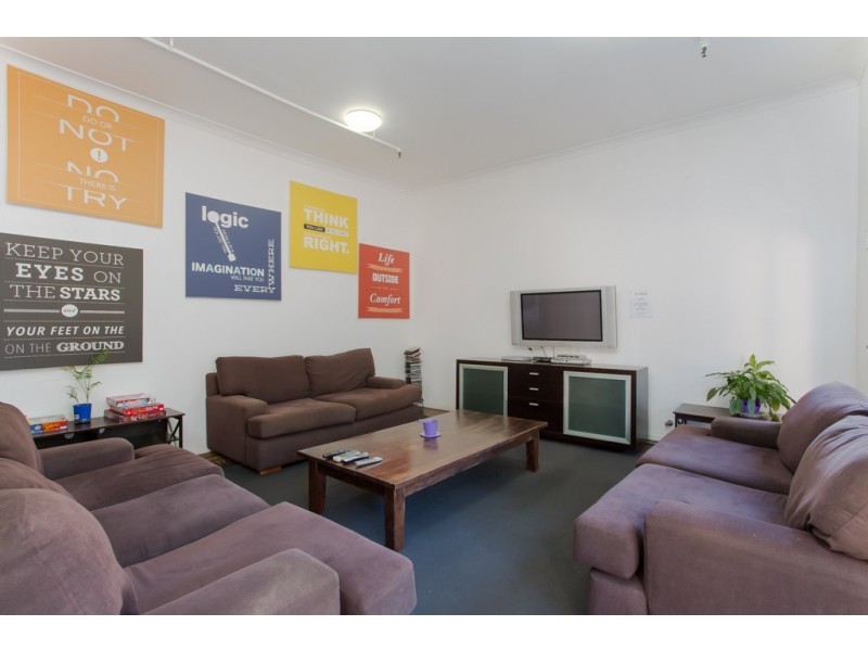 4 Pitt Street, Mayfield NSW 2304