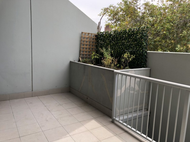 204/5 Tudor Street, Newcastle West NSW 2302