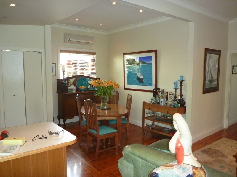 5 Oliver Street, Hamilton NSW 2303