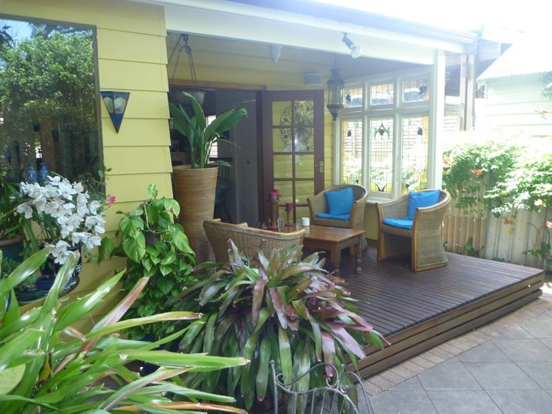 5 Oliver Street, Hamilton NSW 2303