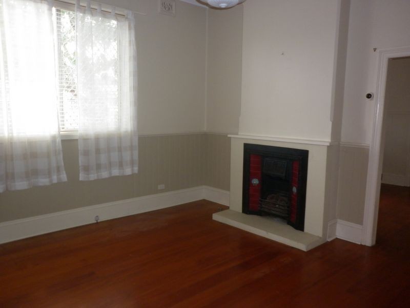 24 Steel Street, Hamilton NSW 2303