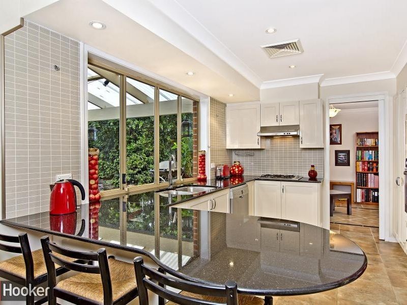 33 Forester Crescent, Cherrybrook NSW 2126