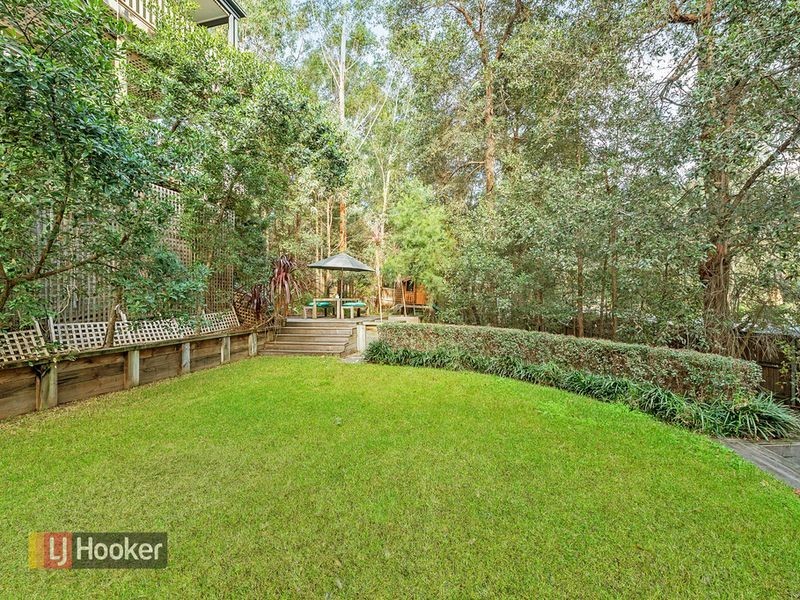 16 Tomintoul Way, Glenhaven NSW 2156