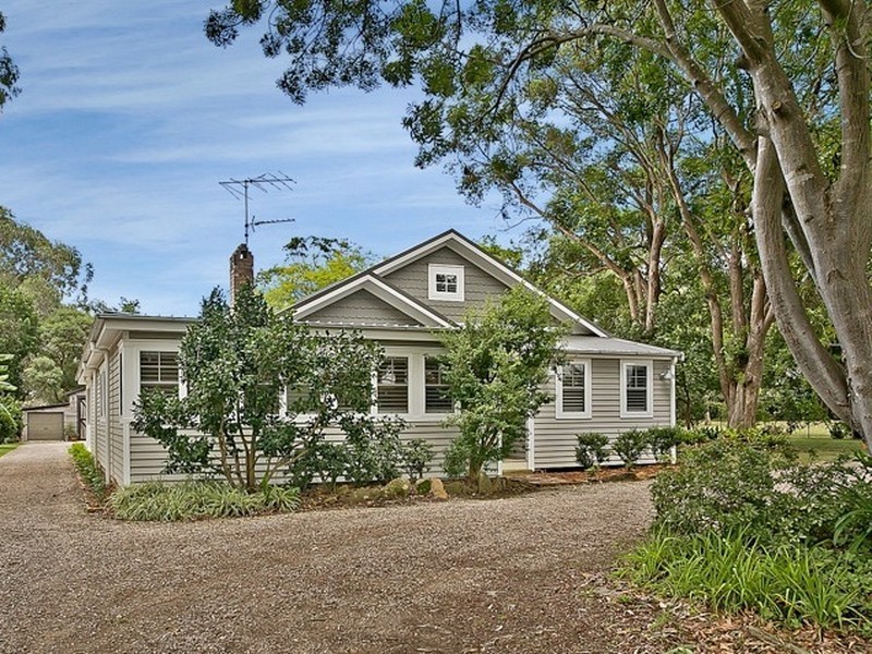 63 Annangrove Rd, Kenthurst NSW 2156