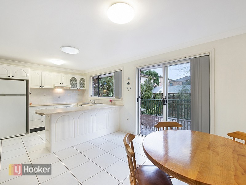 2/2A Aiken Road, West Pennant Hills NSW 2125