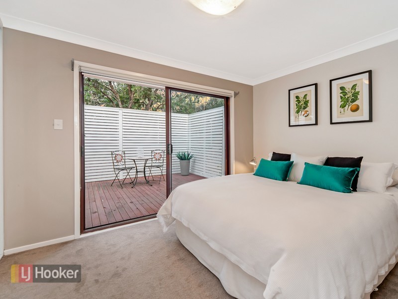 27 Hyde Avenue, Glenhaven NSW 2156