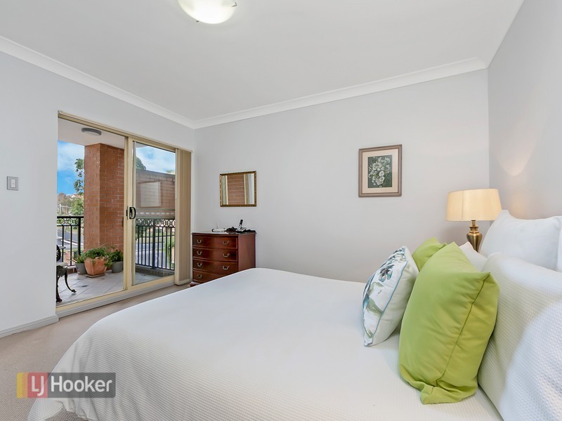 24/49-55 Cecil Avenue, Castle Hill NSW 2154