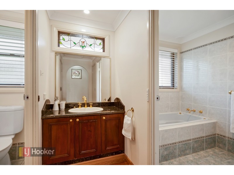 83 Fingal Avenue, Glenhaven NSW 2156