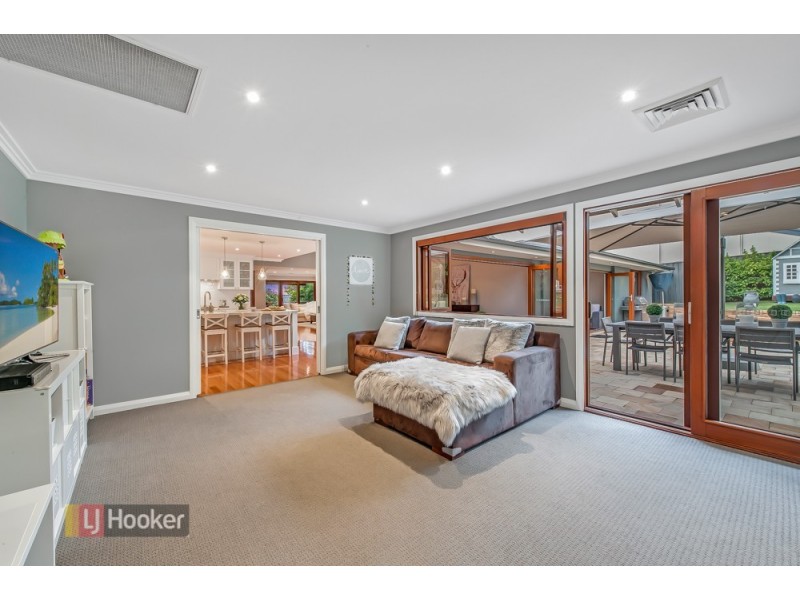 6 Renee Close, Glenhaven NSW 2156