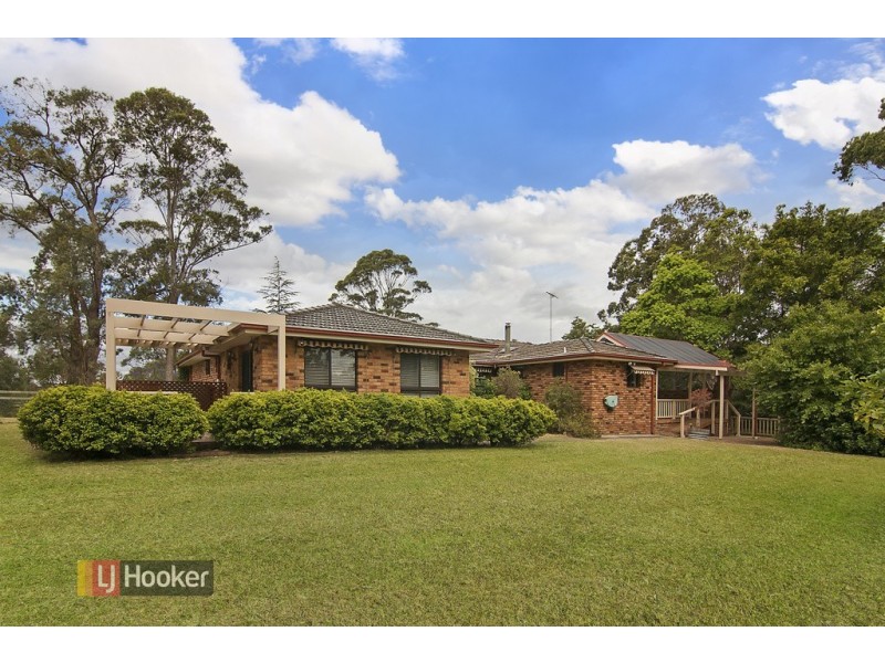 4 Calderwood Road, Galston NSW 2159