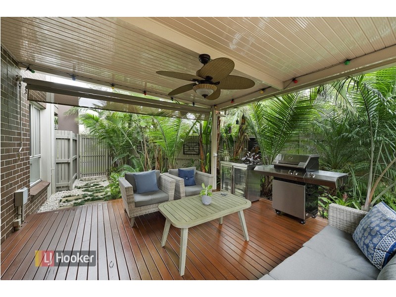 10 Newport Way, Stanhope Gardens NSW 2768