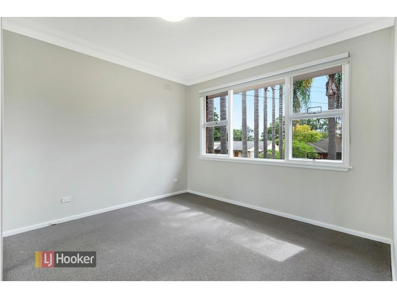 4 Millar Crescent, Dural NSW 2158