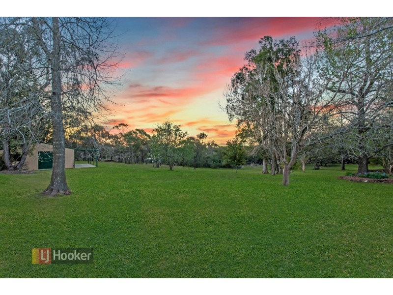 6 Raym Road, Kenthurst NSW 2156