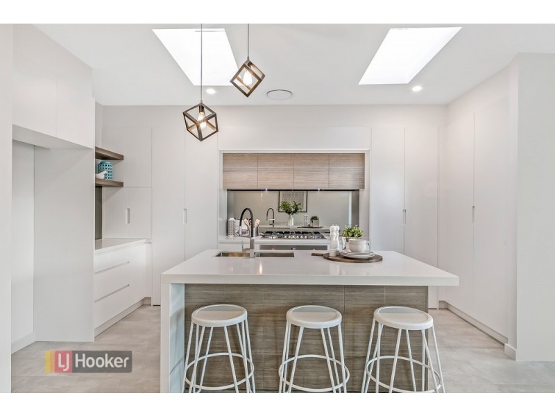 19 Nangar Crescent, Kellyville NSW 2155