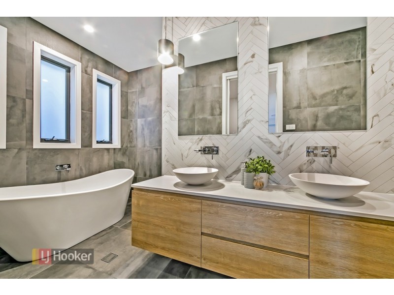 19 Nangar Crescent, Kellyville NSW 2155