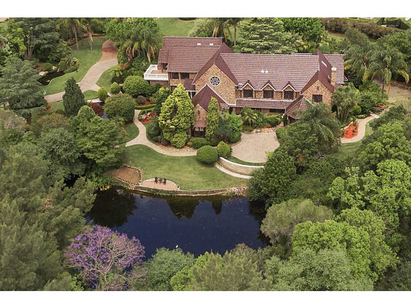 2 Odette Road, Dural NSW 2158