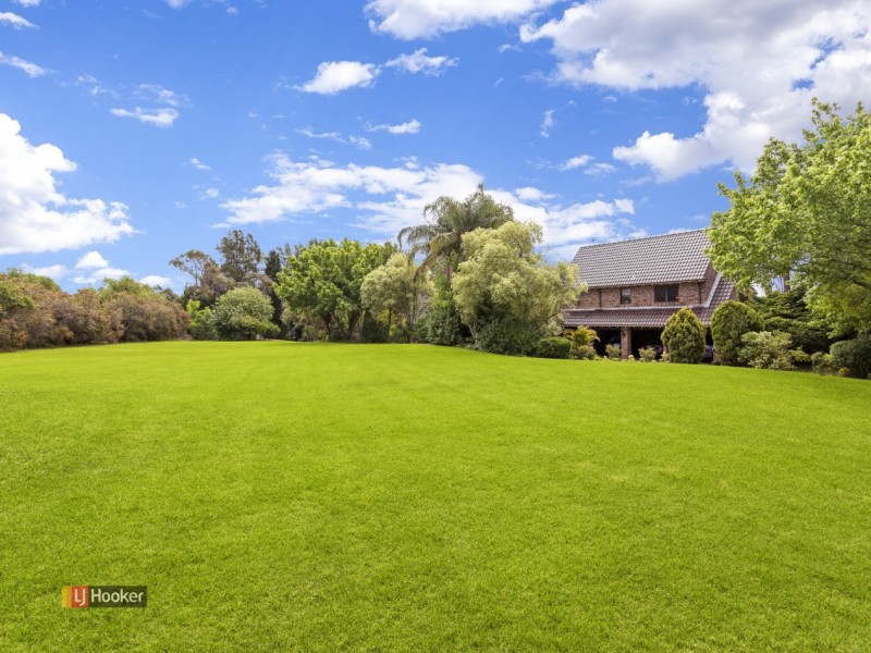 2 Odette Road, Dural NSW 2158