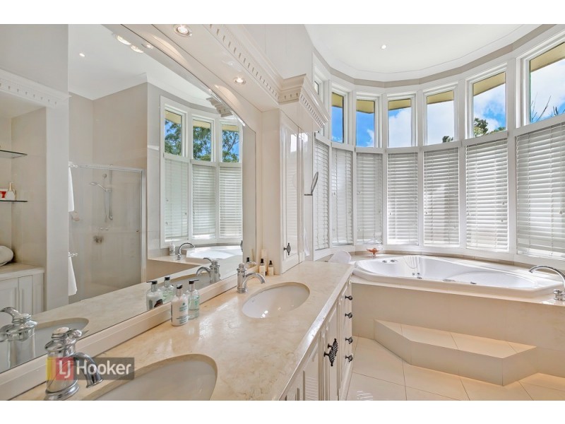 68 Mills Road, Glenhaven NSW 2156