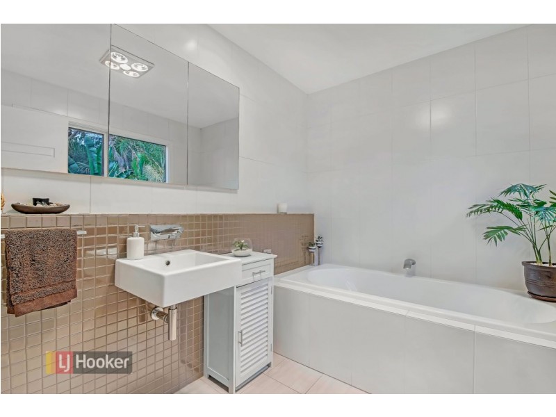 32 Greenbank Drive, Glenhaven NSW 2156