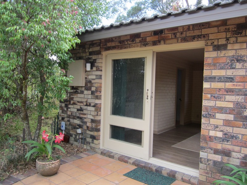 8 Denham Road, Kenthurst NSW 2156