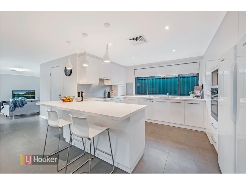 24 Woodburn Place, Glenhaven NSW 2156