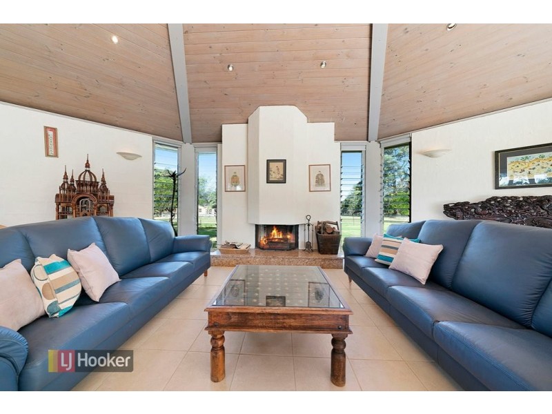 79A Pitt Town Rd, Kenthurst NSW 2156