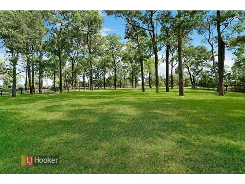 79A Pitt Town Rd, Kenthurst NSW 2156