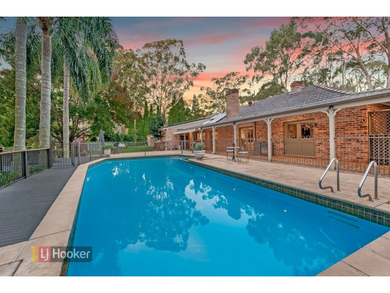 19 Taylors Road, Dural NSW 2158