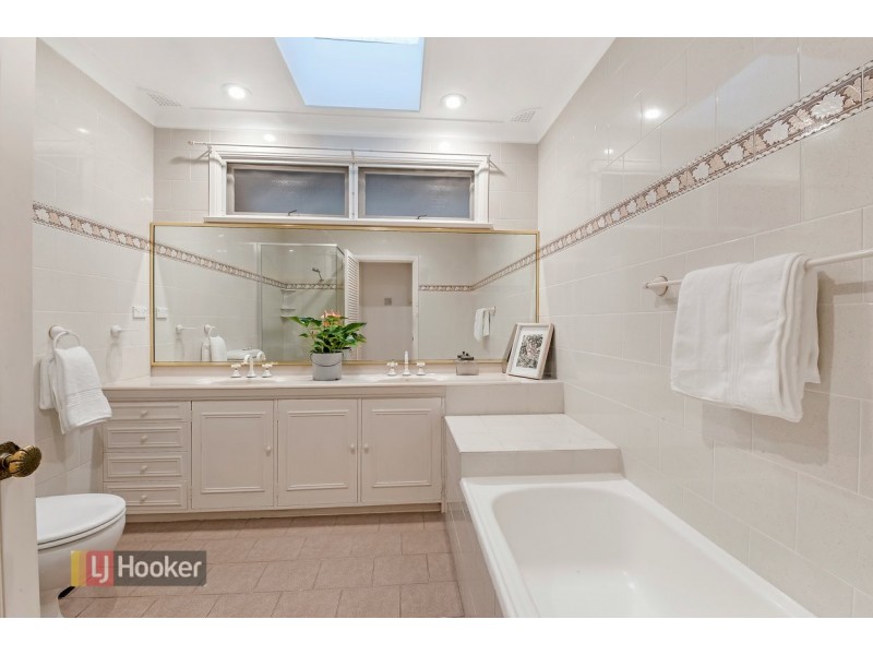 19 Taylors Road, Dural NSW 2158