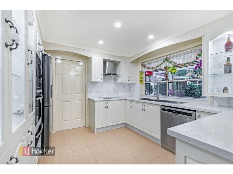 7 Tanbark Place, Dural NSW 2158
