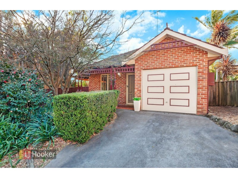 10/12 Martin Place, Dural NSW 2158