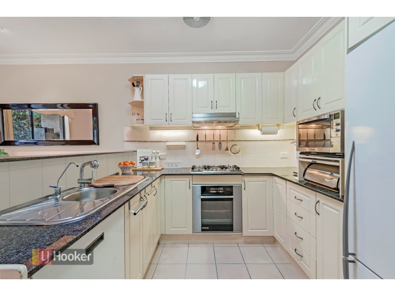 Villa 10/22-24 Seven Hills Road, Baulkham Hills NSW 2153