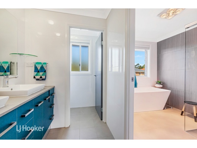 8 Tristan Court, Castle Hill NSW 2154