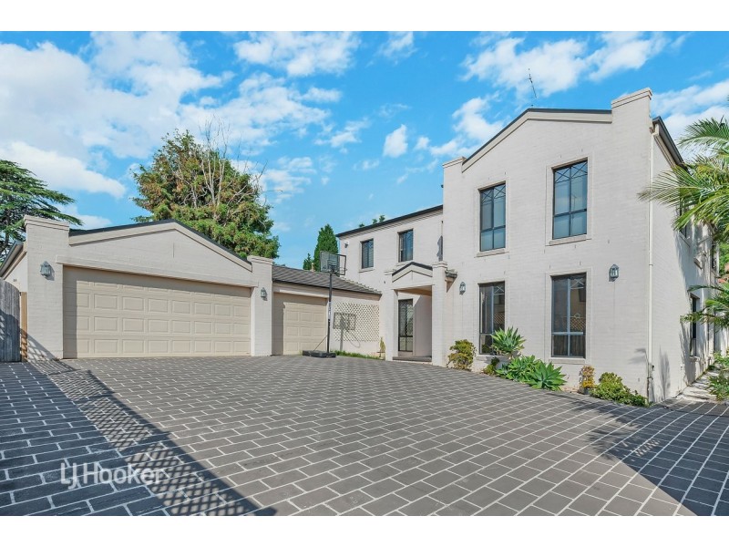 19 Settlers Close, Castle Hill NSW 2154